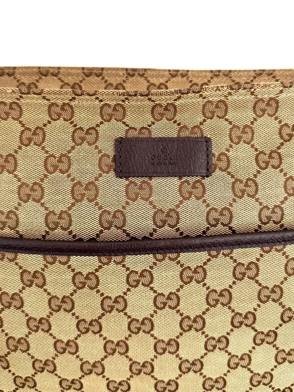 Gucci authentic brown canvas messanger bag unisex crossbody red green strap